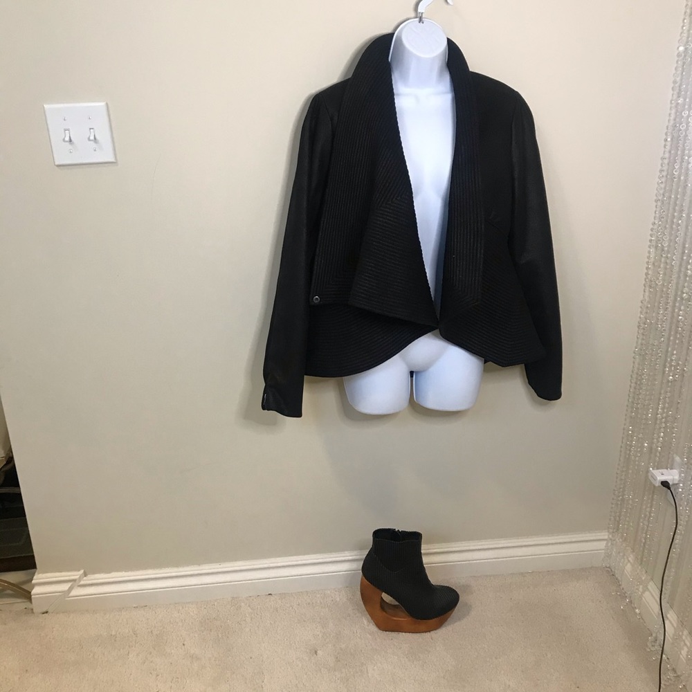Ladies jacket